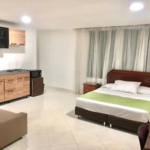 Florida 2*, Medellín Colombia